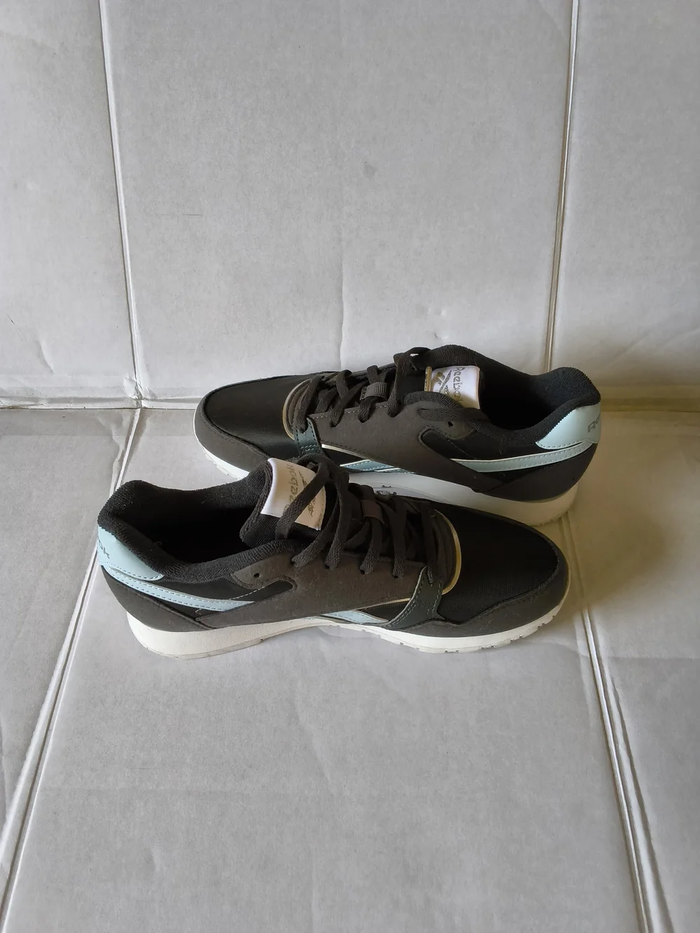 Reebok Ultra Flash Men Black Gray White Colorblock Lace-Up Low Top Size 7 1/2